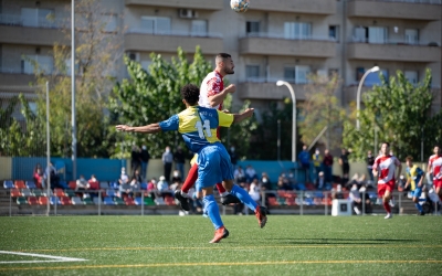Acció del partit contra l'Escola Esportiva Guineueta | Roger Benet